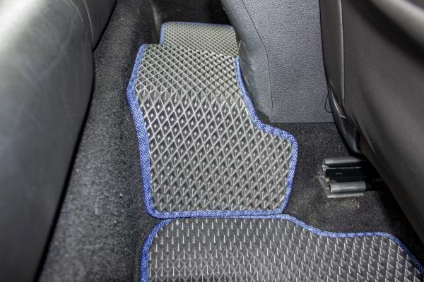 Фото - EVA килимки в салон авто EVAtech для e-Golf Volkswagen 2014-2017 1 покоління Htb EU VW1878CV5AV4RBB