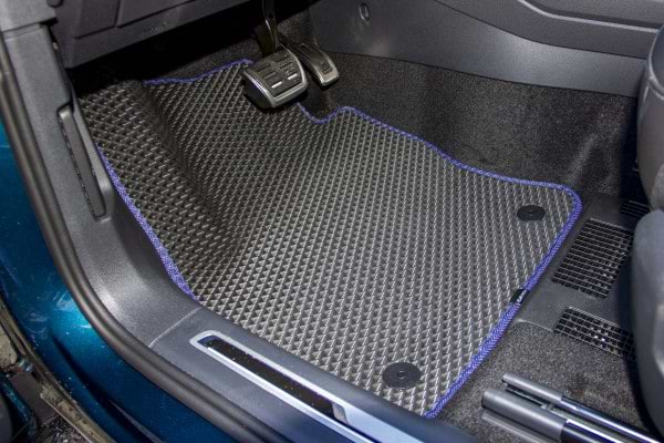 Фото - EVA коврики в салон авто EVAtech для Tiguan (Mk 2) Volkswagen 2016-2020 2 поколение SUV EU (VW31492CO7AV4SGB)