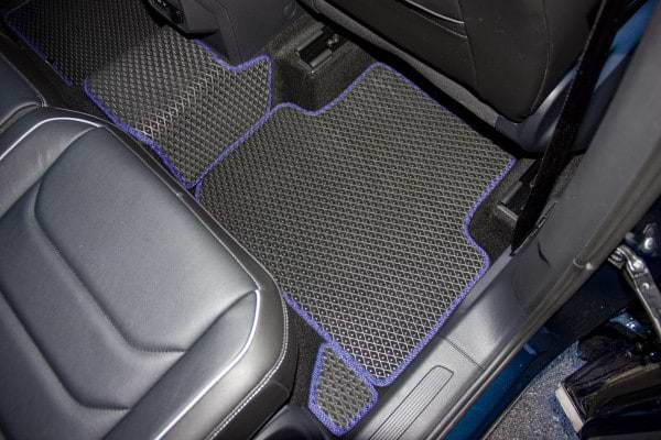 Фото - EVA килимки в салон авто EVAtech для Tiguan (Mk 2) Volkswagen 2016-2020 2 покоління SUV EU (VW31492CR7AV4SGB)