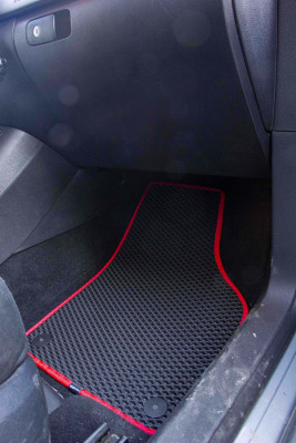 Фото - EVA килимки в салон авто EVAtech для Tiguan (NF) AT Volkswagen 2007-2018 1 покоління SUV USA (VW32480CY5AV4RBB)