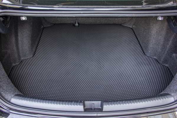Фото - EVA коврик в багажник авто EVAtech для Jetta (VI) MT Volkswagen 2010-2018 6 поколение Sedan EU (VW3289B1RBB)