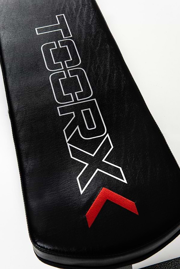 Фото - Скамейка для тренировок Toorx Flat Bench (WBX-65)