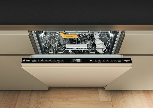 Фото - Посудомийна машина вбудована Whirlpool W8IHF58TU
