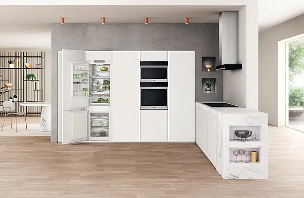 Фото - Холодильник вбудований Whirlpool WHC18T573