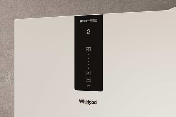 Фото - Уценка - Холодильник Whirlpool W7X 92O W H UA