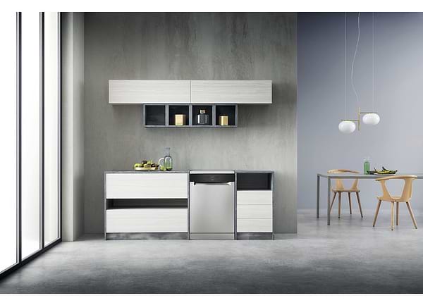 Фото - Посудомоечная машина отдельностоящая Whirlpool WFE2B19X