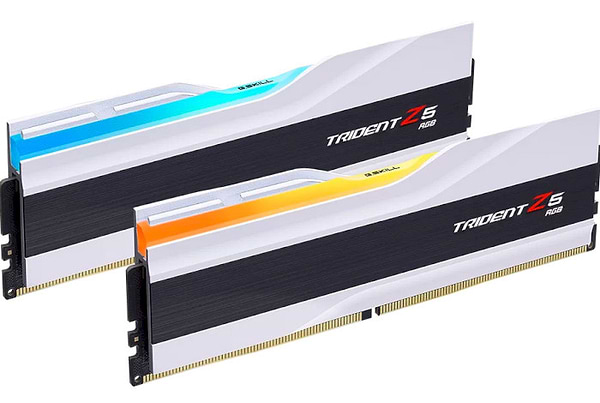 Фото - Память DDR G.Skill Trident Z5 RGB White DDR5-7200 32GB (2x16GB) (F5-7200J3445G16GX2-TZ5RW)