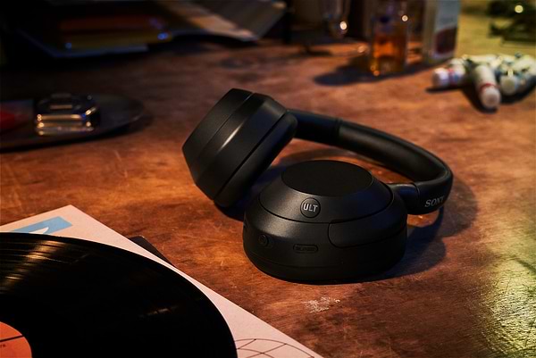Фото - Наушники полноразмерные беспроводные Sony ULT WEAR Black (WHULT900NB.CE7)