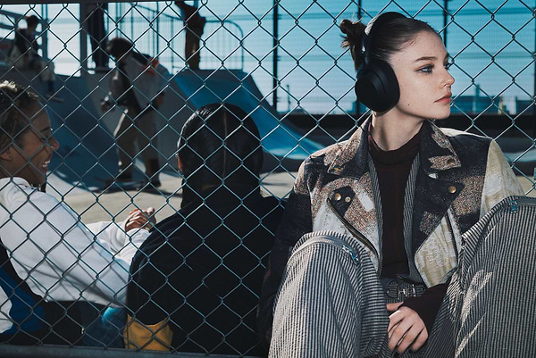 Фото - Наушники полноразмерные беспроводные Sony ULT WEAR Black (WHULT900NB.CE7)