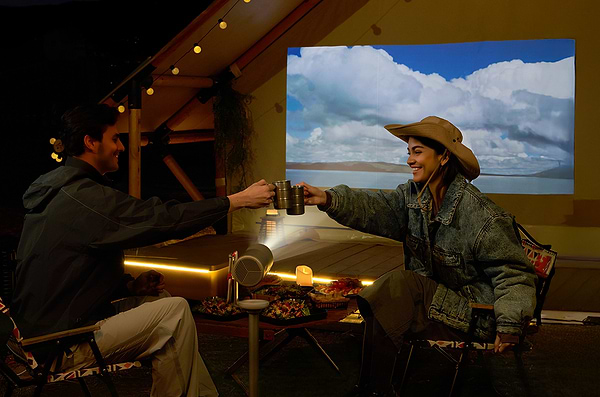 Фото - Проектор XGiMi MoGo 4 + Exclusive Creative Set + Powerbase (WK08K-2)