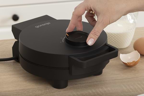 Фото - Вафельниця Gorenje WM1000B