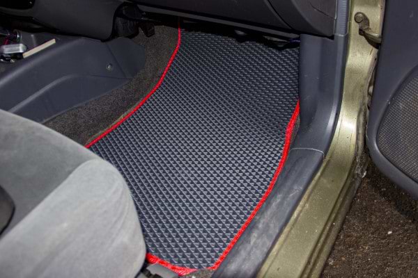 Фото - EVA коврики в салон авто EVAtech для Lanos Daewoo 1998-2017 1 поколение Htb EU DO31959PC4SBB