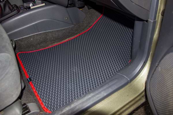 Фото - EVA коврики в салон авто EVAtech для Lanos Daewoo 1998-2017 1 поколение Htb EU DO31959PC4SBB