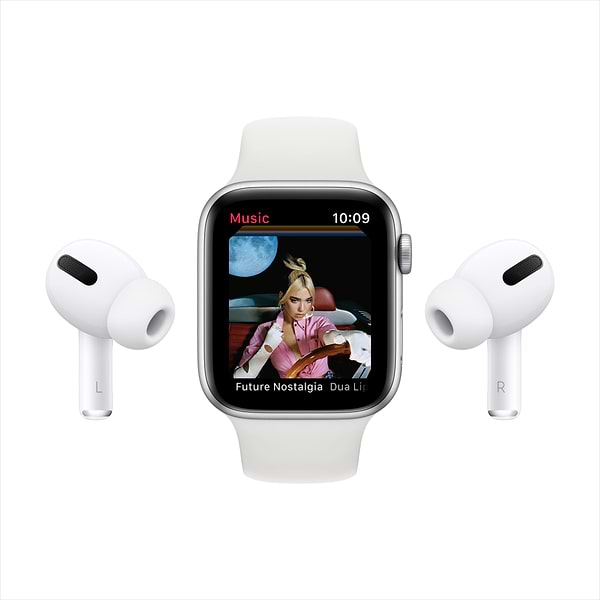 Фото - Смарт-годинник Apple Watch Series 6 40mm Space Gray Aluminium Case with Black Sport Band
