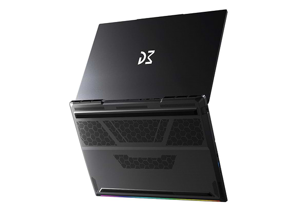 Фото - Ноутбук ігровий Dream Machines CR9-9955HX3D (RT5070Ti-16UA27) Black