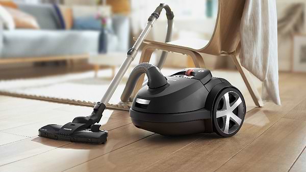 Фото - Пылесос для сухой уборки с мешком Philips XD8122/10