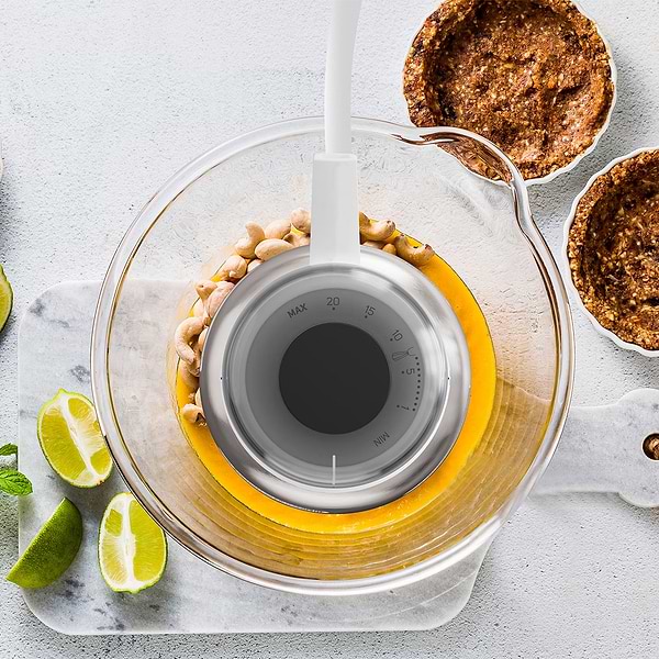 Фото - Блендер заглибний Black&Decker BXHBA750E