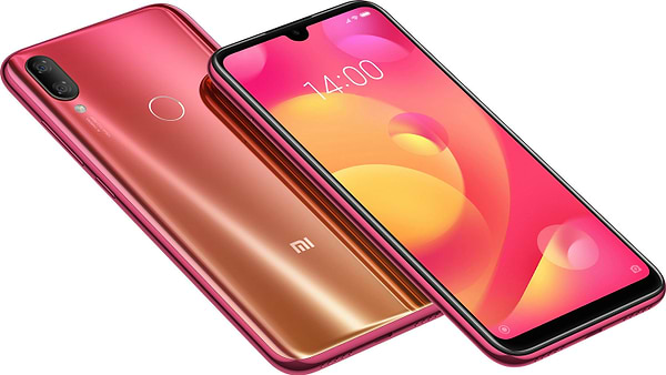 Фото - Смартфон Xiaomi Mi Play 4/64GB Gold