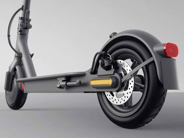Фото - Електросамокат Xiaomi Mi Electric Scooter Essential Black (DDHBC08NEB)