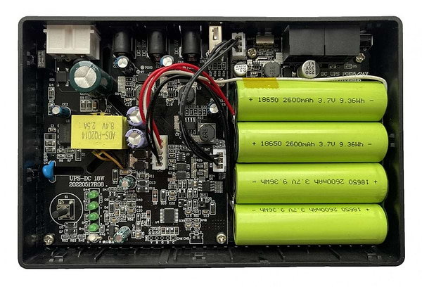 Фото - Источник бесперебойного питания XOKO DC1018P DC UPS 10400 mAh Black (XK-DC1018P-BK)