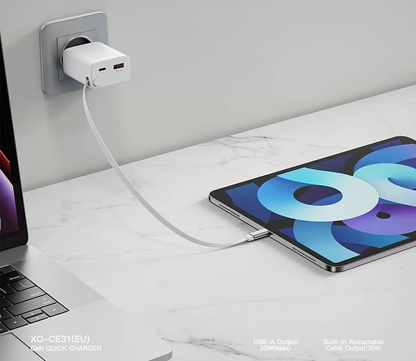 Фото - Сетевое зарядное устройство XO CE31 30W Gallium Nitride Fast Charger з Retractable Кабелем (1USB-A +1USB-C+1TYPE-C cable) (XO-CE31)