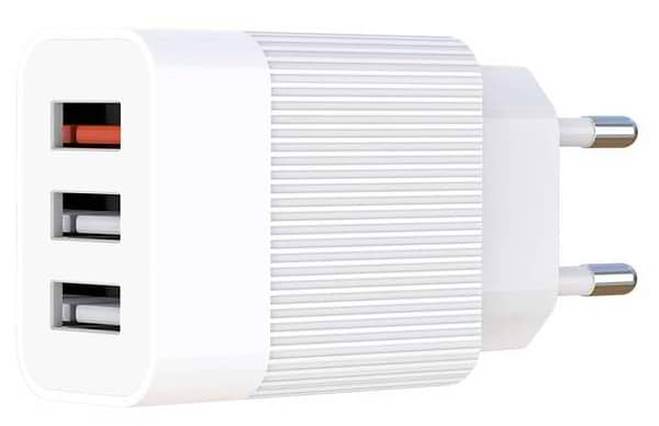 Фото - Мережевий зарядний пристрій XO QC 3.0 XO L72 30W (18W/1USB + 2.4A/2 USB) + кабель Lightning White (XO-L72i-WH)