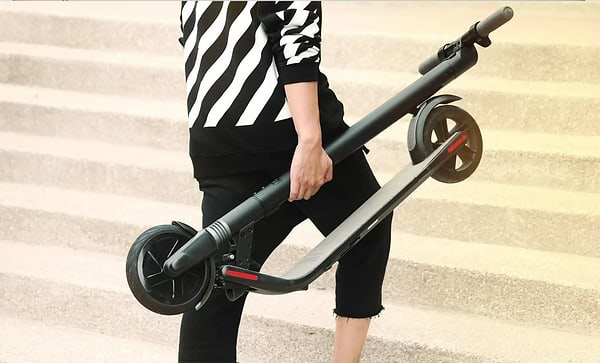 Фото - Електросамокат Segway Ninebot ES2