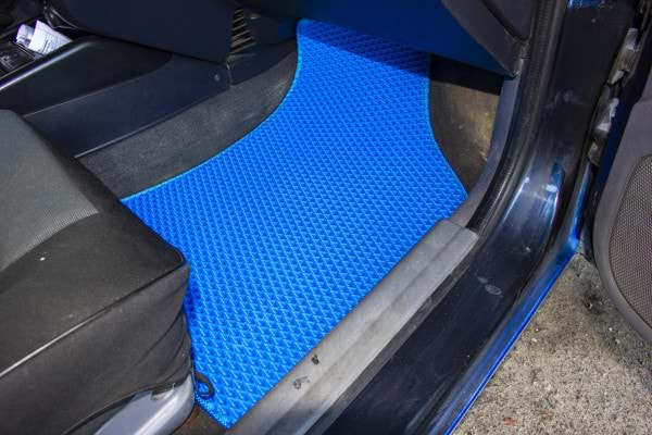 Фото - EVA коврики в салон авто передние EVAtech для Elantra (XD) Hyundai 2000-2006 3 поколение Sedan EU HY52373AG2RBB