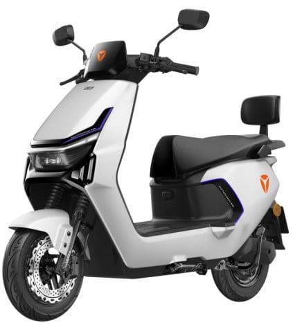 Электроскутер YADEA GT35 (silver)