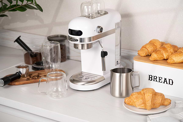 Фото - Уценка - Кофеварка рожковая Ardesto YCM-E1500 White