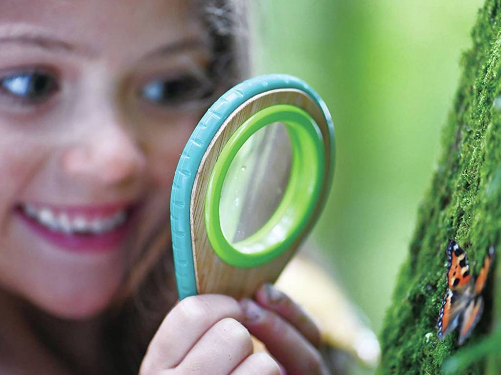 Фото - Кейс дослідника Hape Nature Fun Дослідження та пригоди 8 в 1 (E5581)