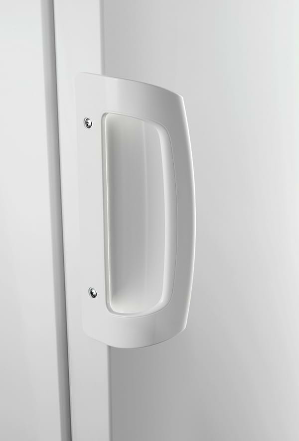 Фото - Морозильная камера Zanussi ZFU25200WA