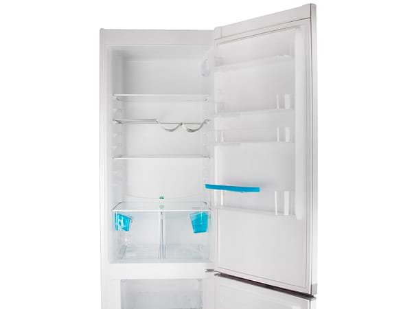 Фото - Холодильник Zanussi ZRB38212WA