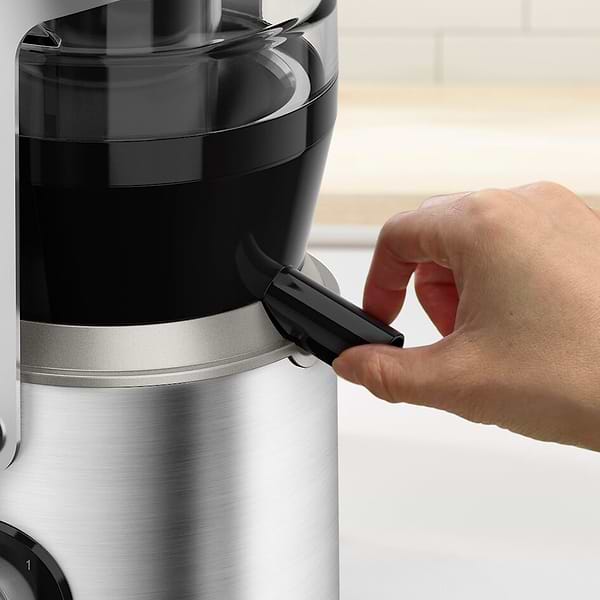 Фото - Уцінка - Соковитискач відцентровий Tefal ZE660D10