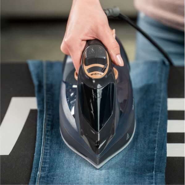 Фото - Утюг Zelmer ZIR1505 Ceramic