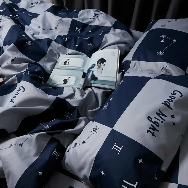 Фото - Комплект постільної білизни Moon&Star Мікросатин Premium Zodiac Dream King Size 220x240 нав. 4х50х70 (MS-820008113)