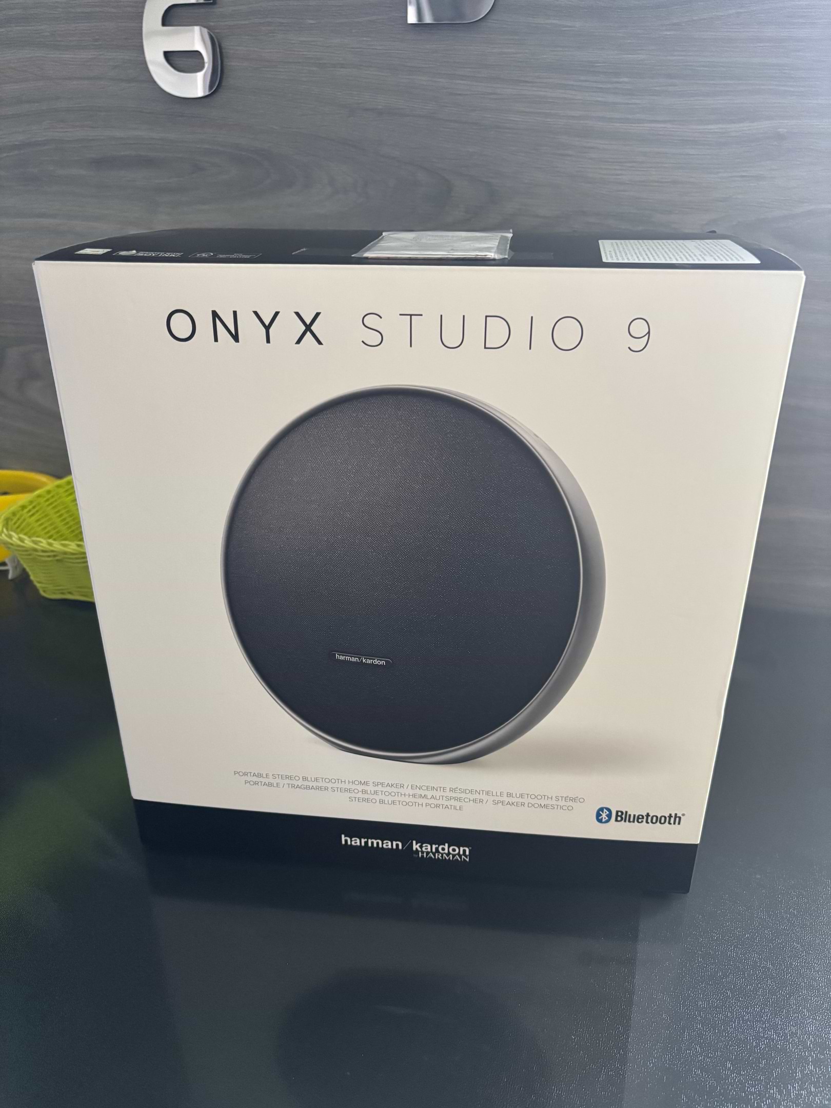 Портативная акустика Harman/Kardon Onyx Studio 9 Black (HKOS9BLKEP