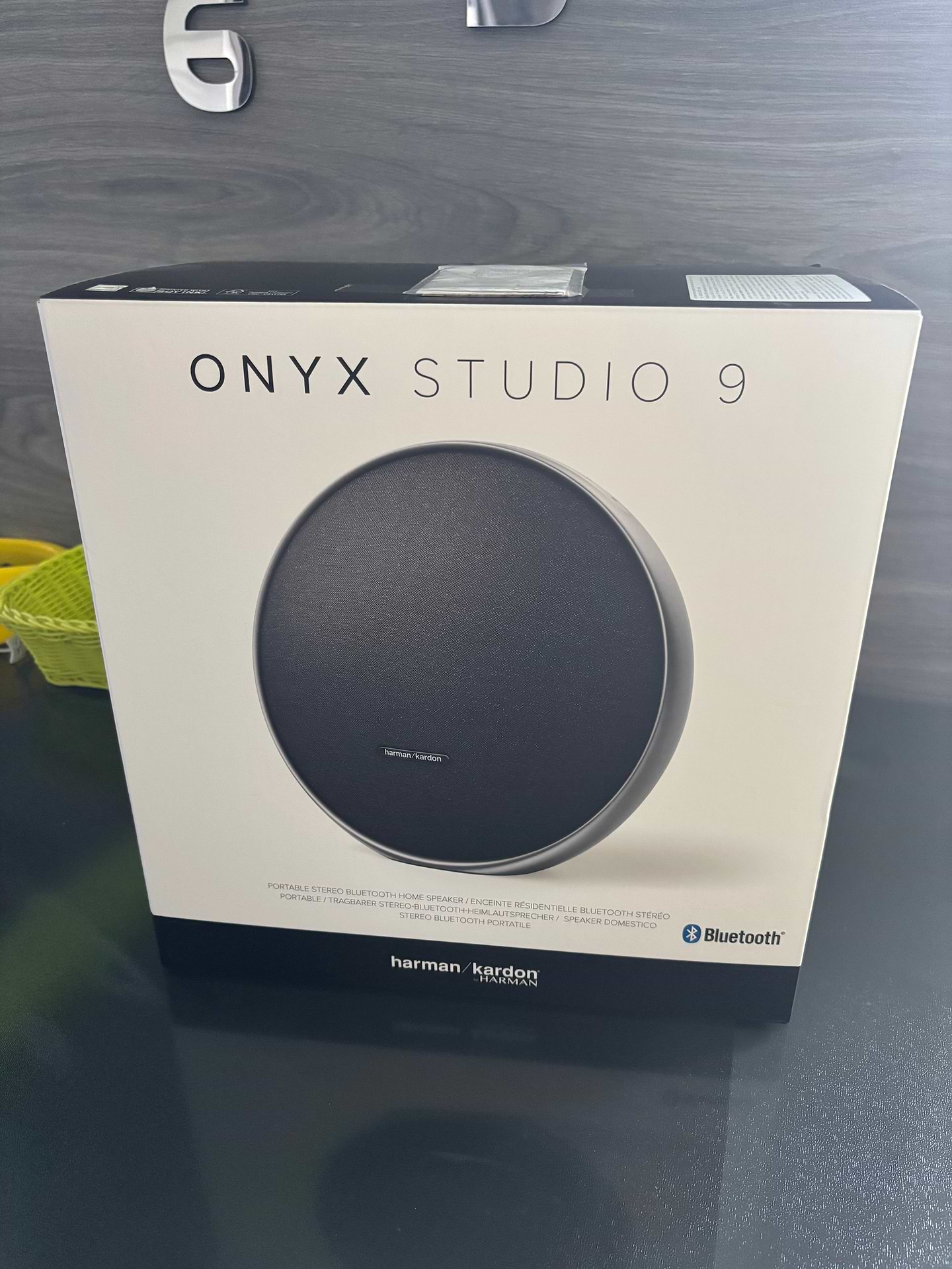 Портативная акустика Harman/Kardon Onyx Studio 9 Black (HKOS9BLKEP