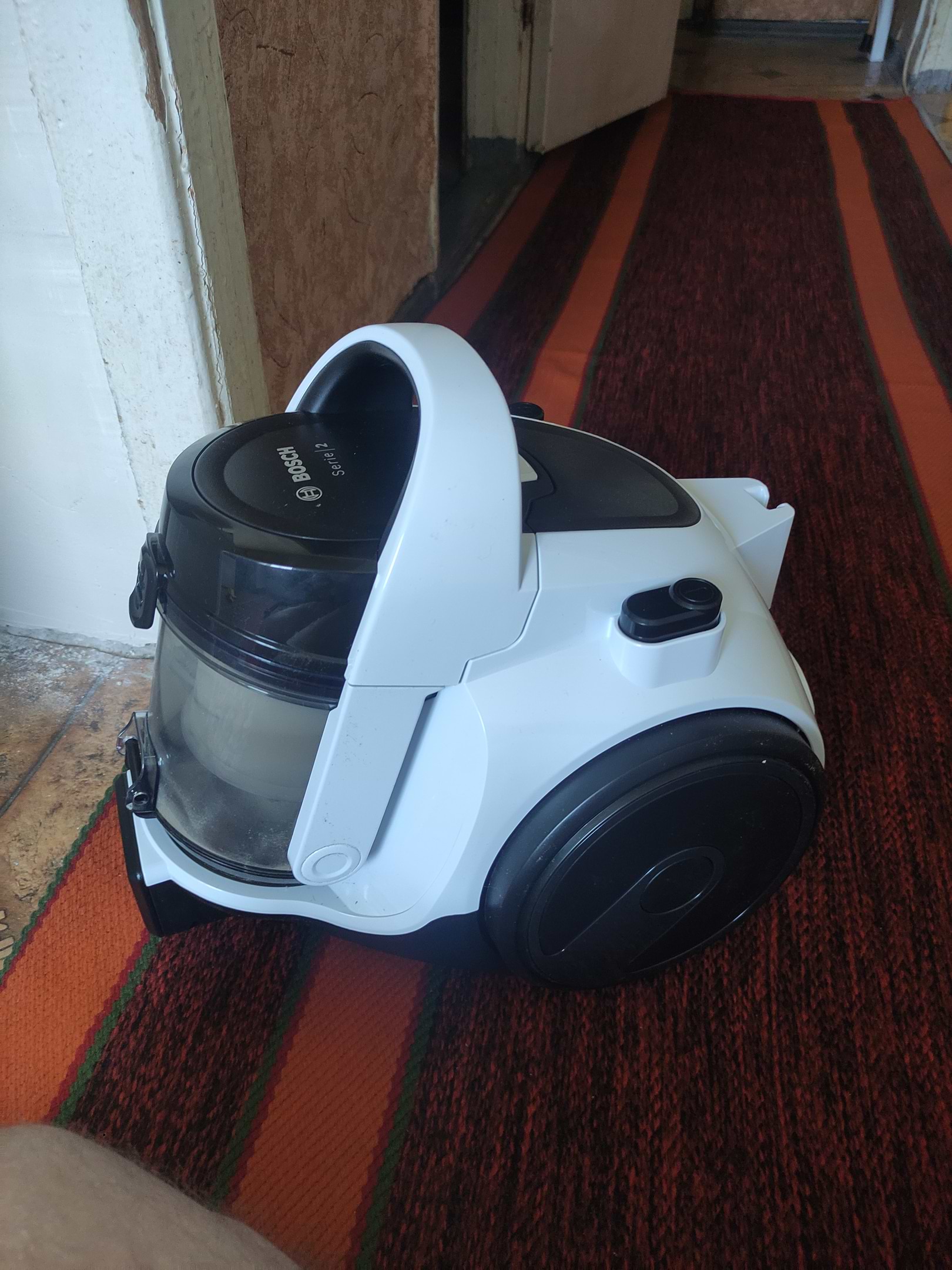 Bosch BGS05A225 купить пылесос для сухой уборки без мешка Bosch ...